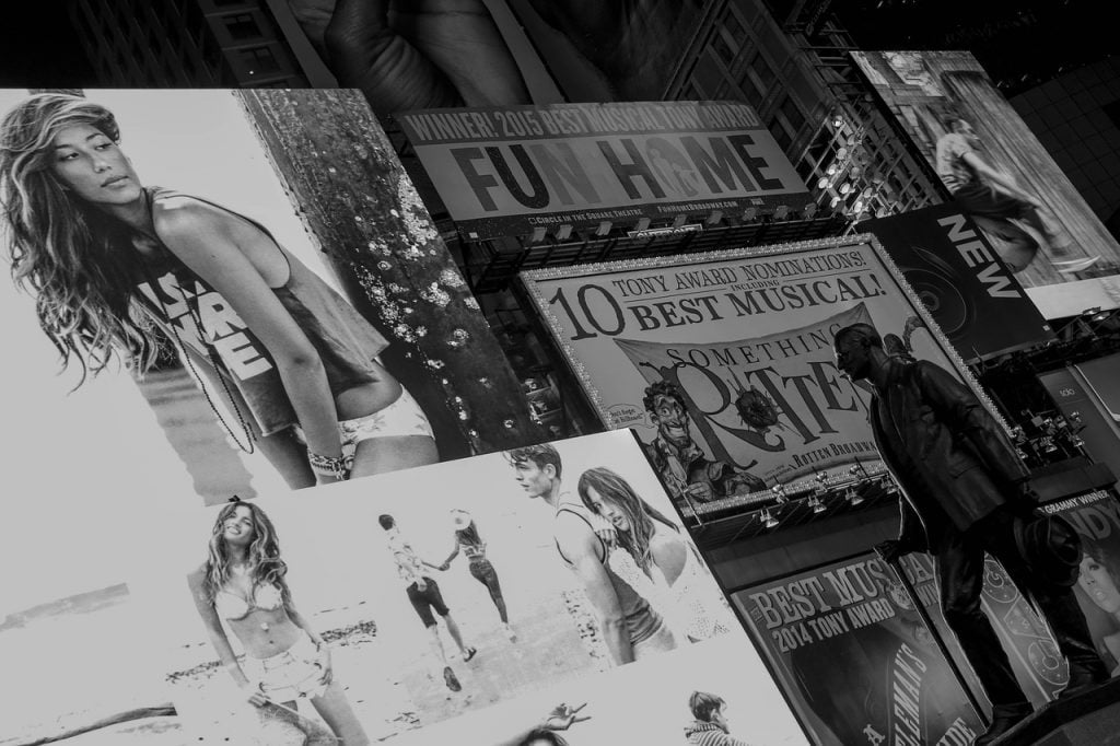 marketing y publicidad en vallas