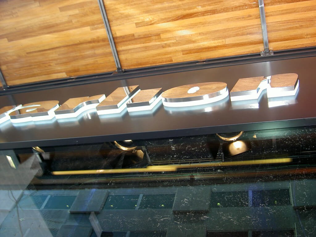 corporeas-de-acero-02