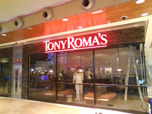 Letras corporeas con luz