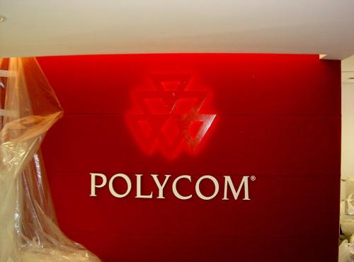 Letras corporeas con luz