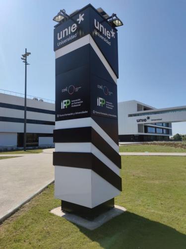 monolito-para-empresas-rotuser-5