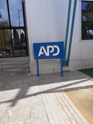 monolito-para-empresas-rotuser-8