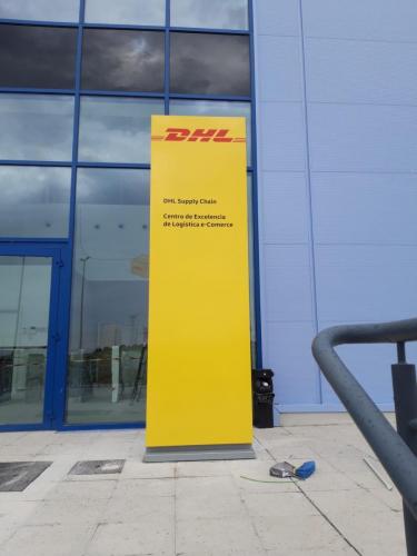 monolitos-rotuser-jun06