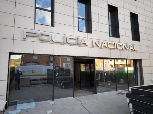 letras-corporeas-acero-inozidable-1