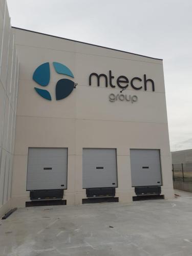 letras-corporeas-aluminio-ciego-9