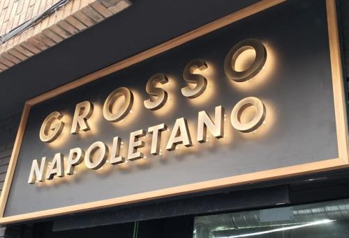 letras-corporeas-luz-indirecta-3