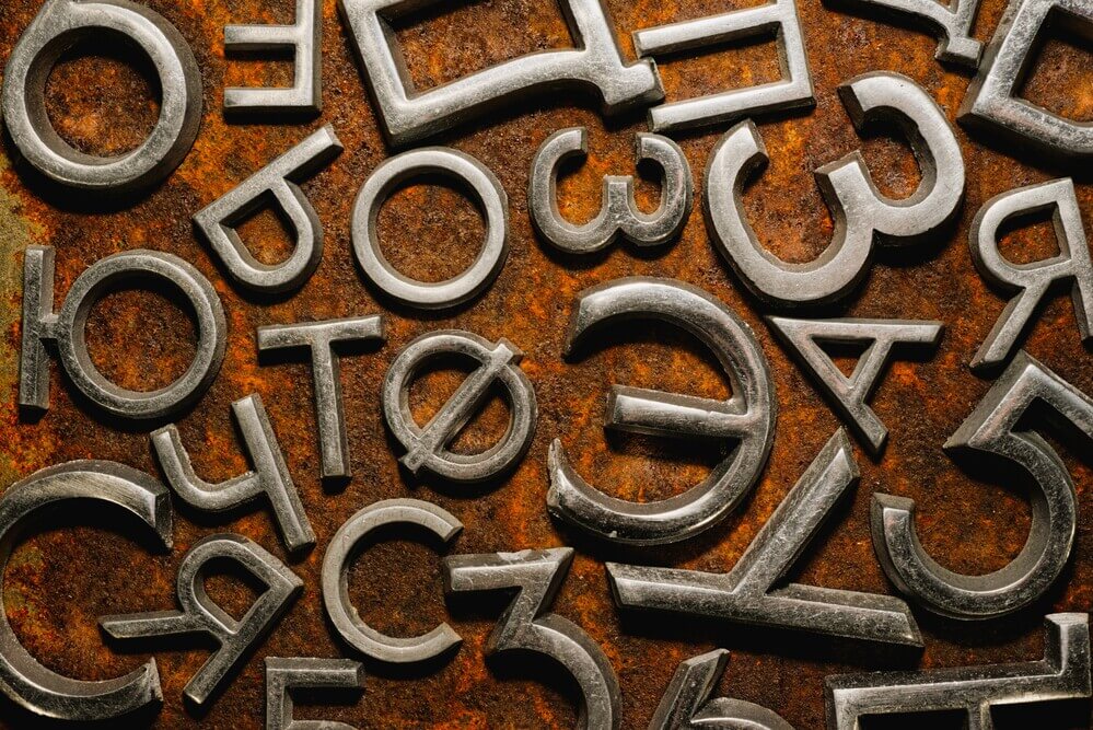 fabricacion de letras en acero inoxidable
