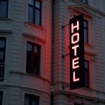 Letras Corpóreas para Hoteles Boutique: Señalética que Refleja una Experiencia Única
