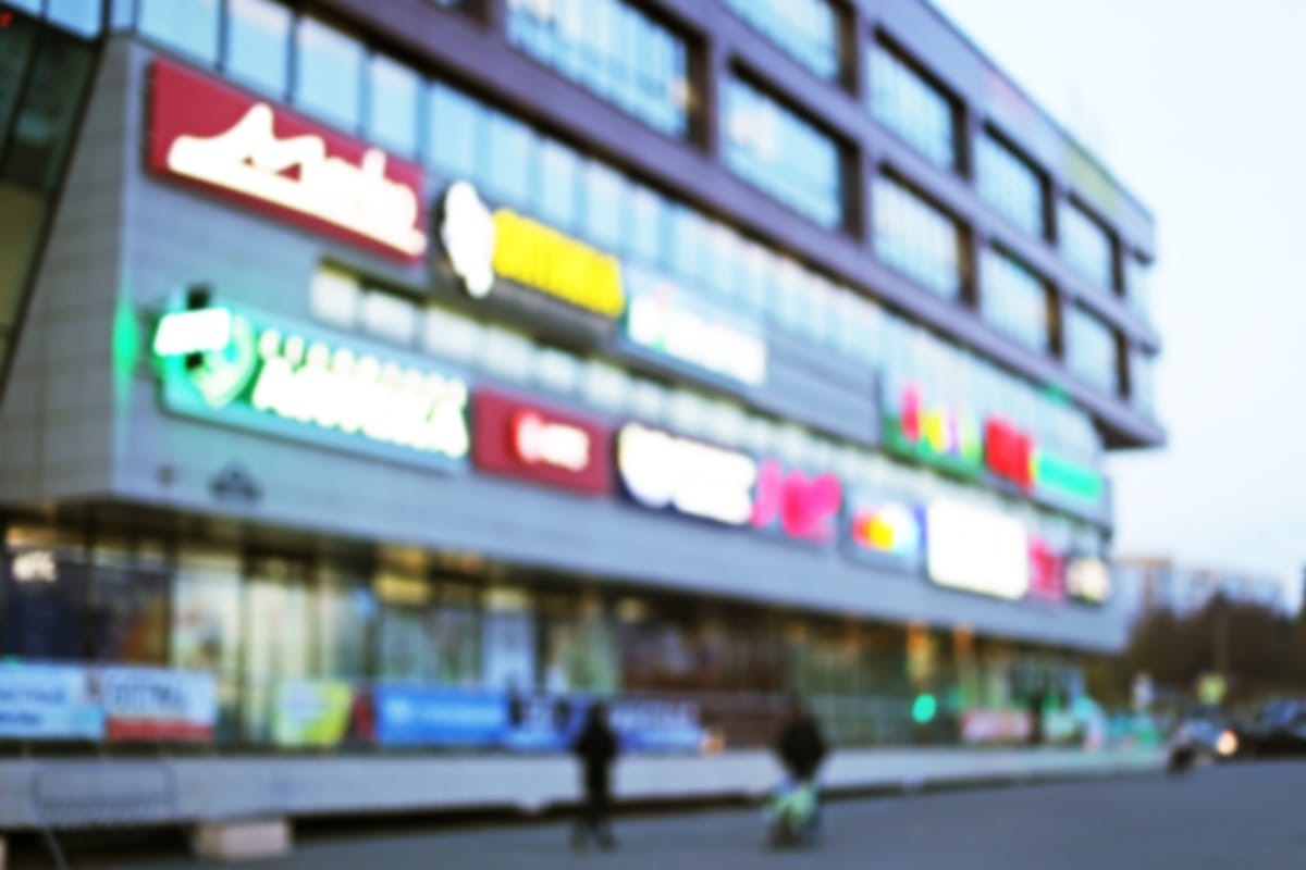 letras corpóreas para centros comerciales señalética retail