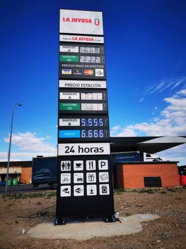 monolitos-gasolinera-rotuser-7
